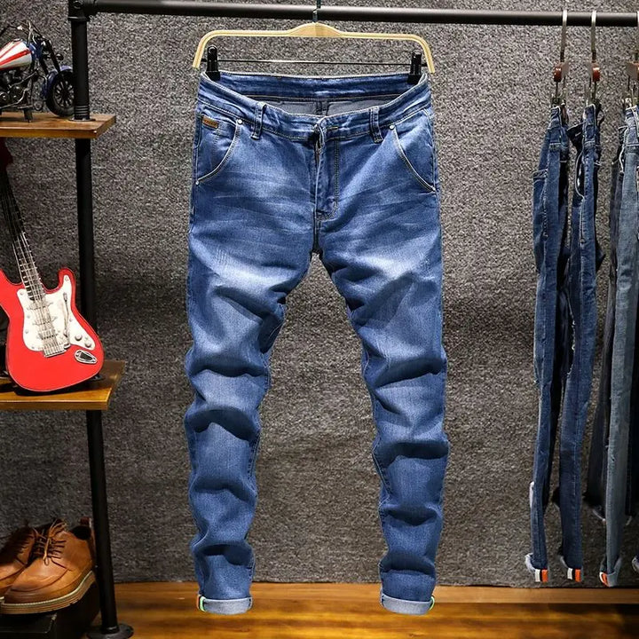 American Elastic Straight Jeans Men Ripped Worn-out Slim-fit Cotton Denim Pants Korean Style Fashion Blue Black Men's Clothing